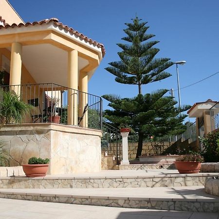 Villa Mara B&B Noto Extérieur photo
