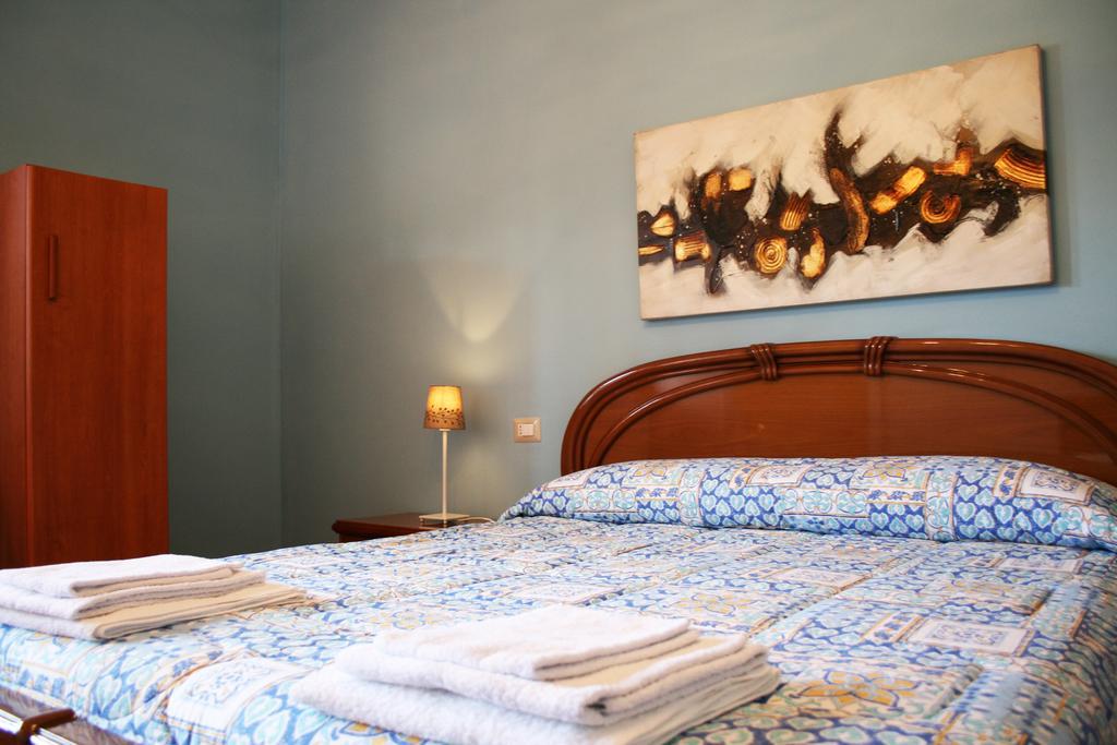 Villa Mara B&B Noto Chambre photo